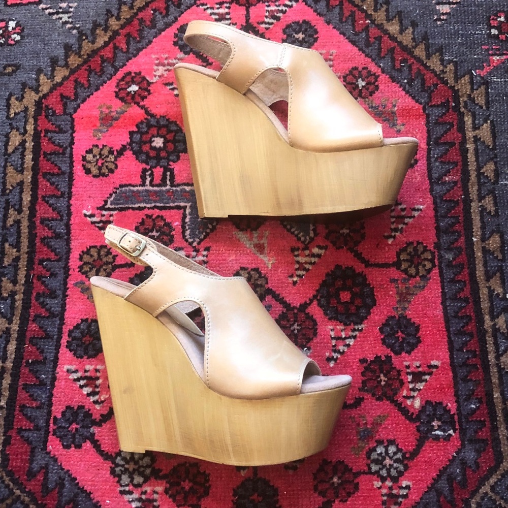 Sbicca Tullane Platform Wedge Sandals